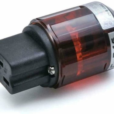 Oyaide - C-246 IEC (PLUG)