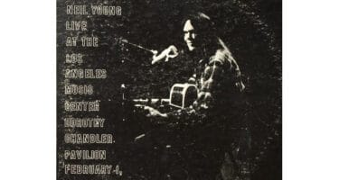 Neil Young - Dorothy Chandler Pavilion 1971