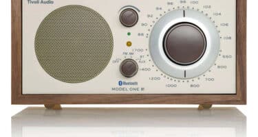Tivoli Audio - Model One BT AM/FM  /  AUX IN  /  BLUETOOTH  /  WIRELESS