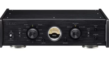 TEAC PE-505 Fully-Balanced Phono Amplifier