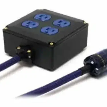 Oyaide - OCB-1 EXsII power distributor