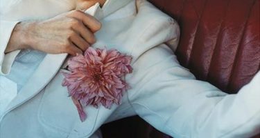 Beck - Everybody's Gotta Learn Sometime  (Limited Edition Red Colored Vinyl)