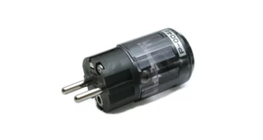 P-004e (Schuko) (Each)