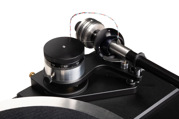 VPI HW-40 audiophile turntable black walnut chassis