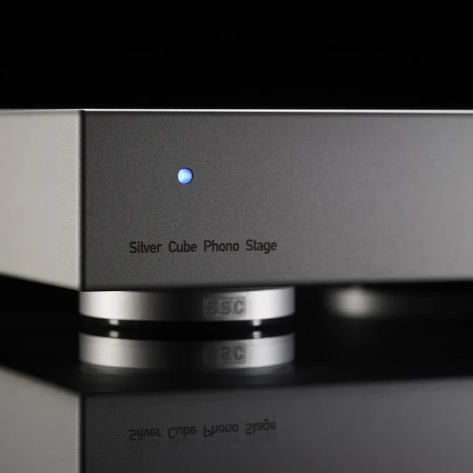 Lehmann Silver Cube Phono Preamplifier – High-End MM/MC Phono Stage - Image 2